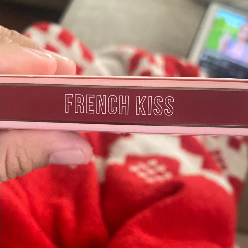 The Crème Shop Mon Cheri Blush French Kiss